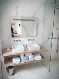 Salle de bain en marbre