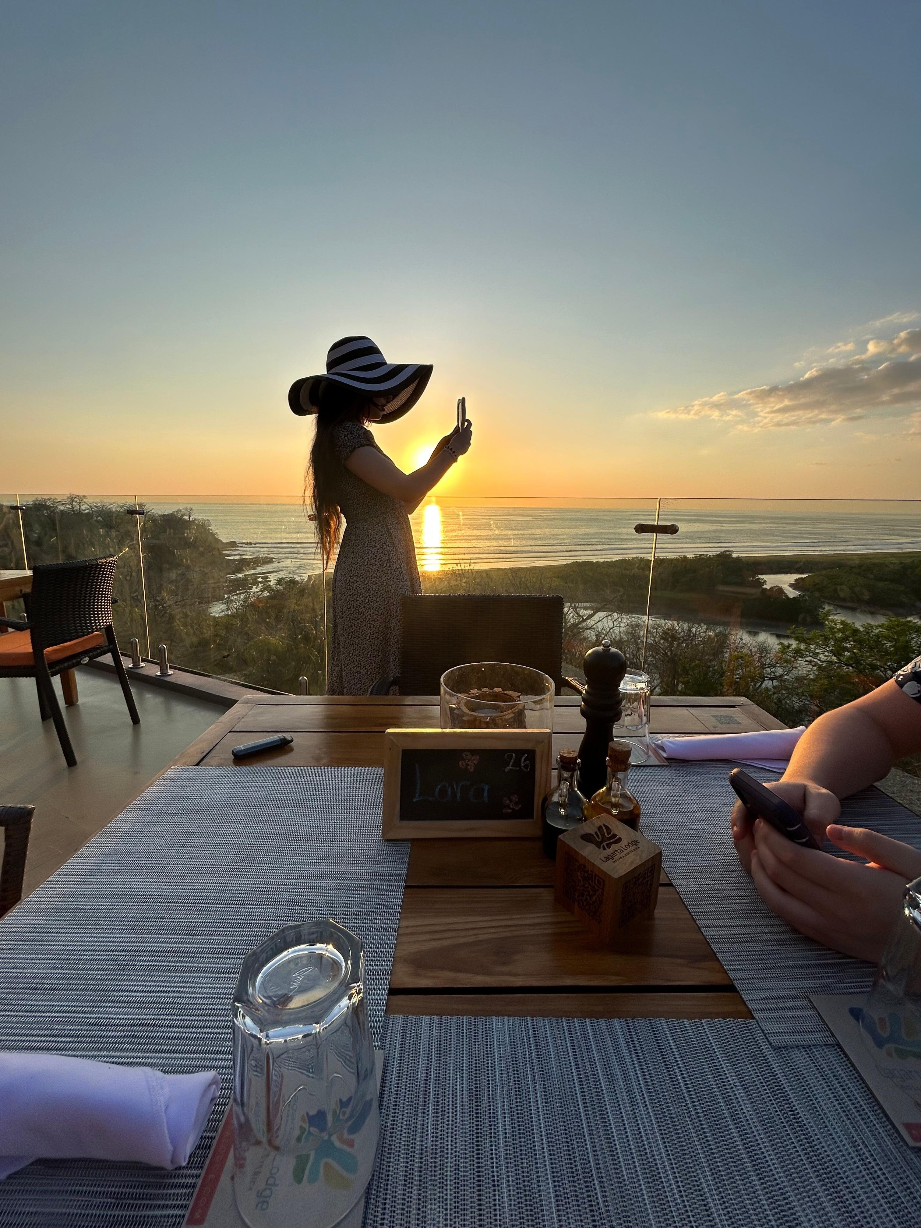Beautiful dinner setting!