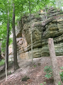 Starved rock State Park was very close to the motel