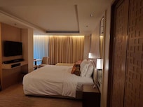 在中环这种地方,房间超出预期的大