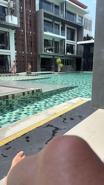 No health and safet access into pool from rooms