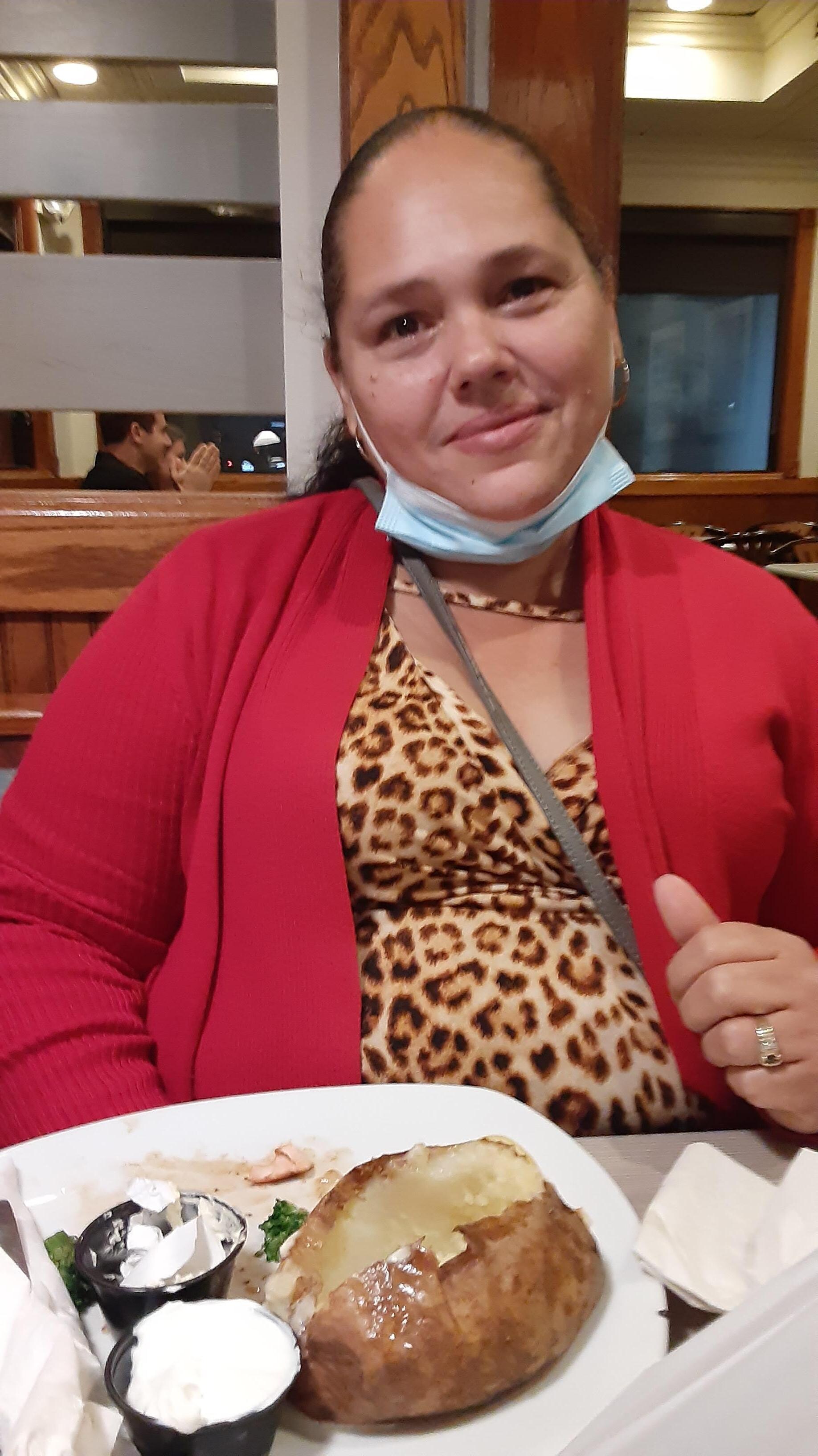 Restaurante del frente del hotel fue lo único maravilloso pekinés el nombre del restaurante y sus anfitriones extraordinariamente amables