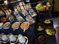 Breakfast granolas and toppings