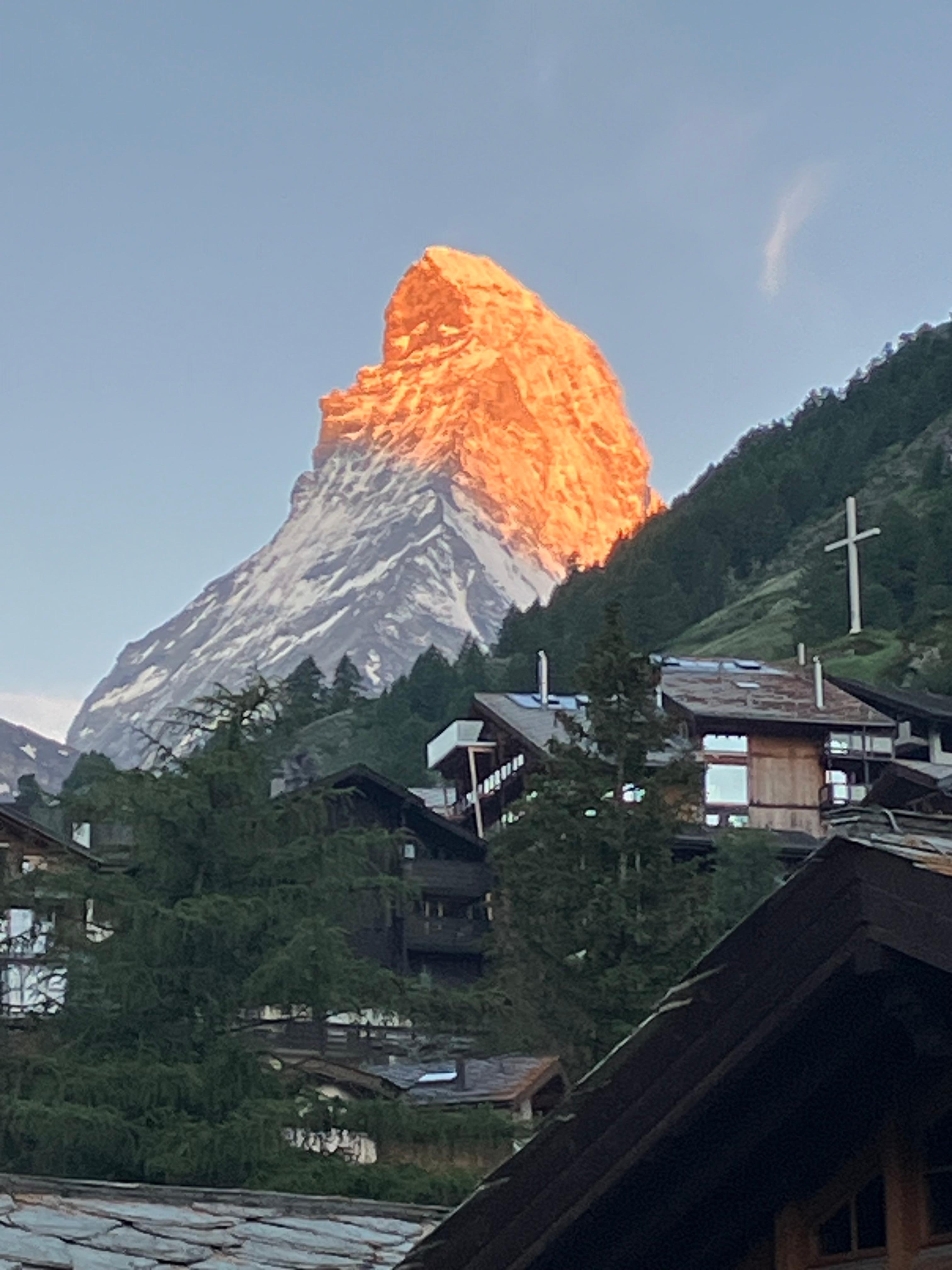 朝焼けのモンブラン