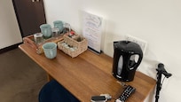 Ok selection, no hot choc for non tea & coffee drinkers. Sadly no biccies.