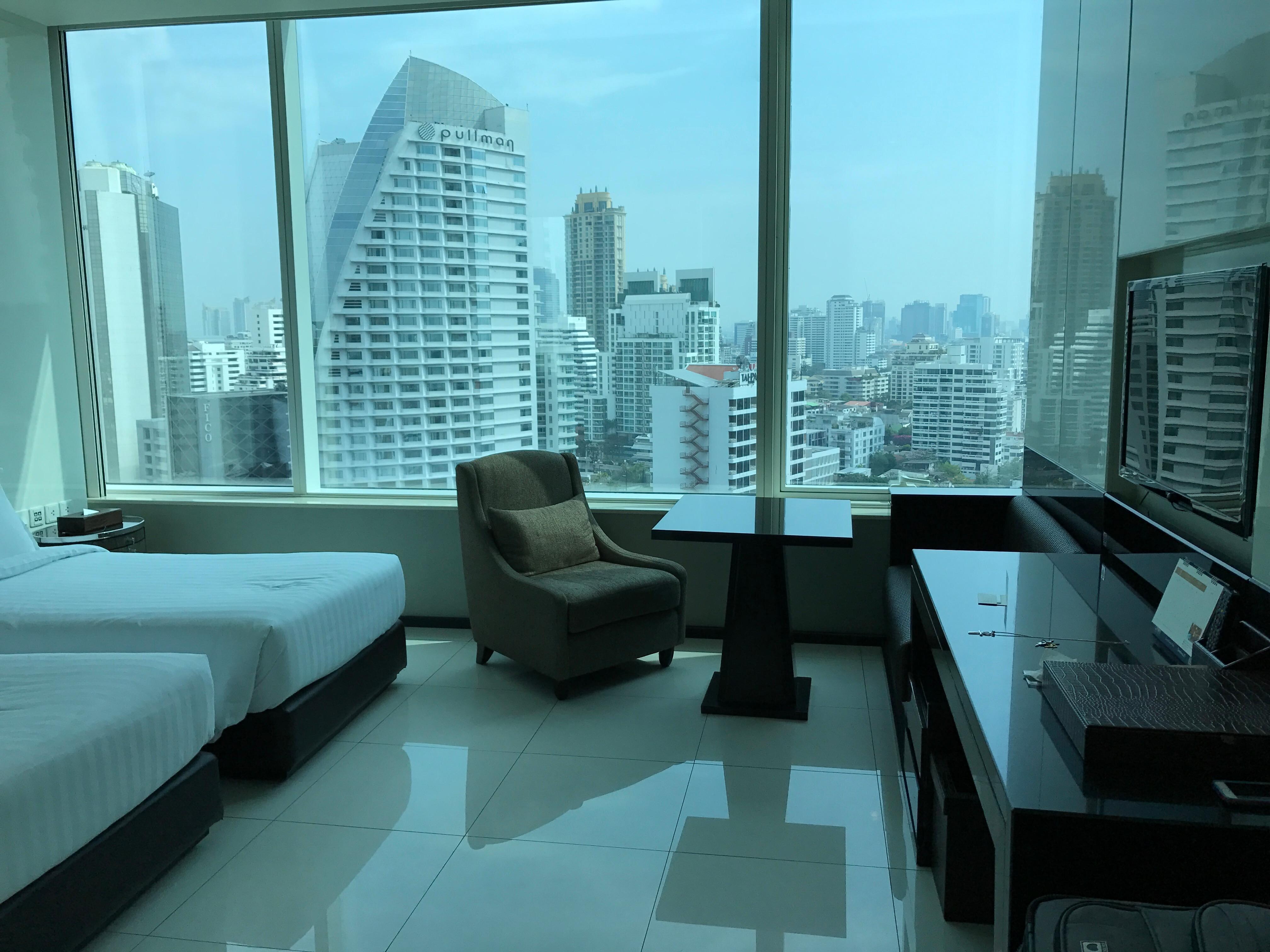 1/2 room