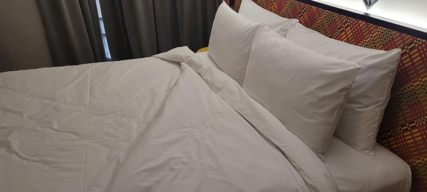 Comfortable Queen Bed