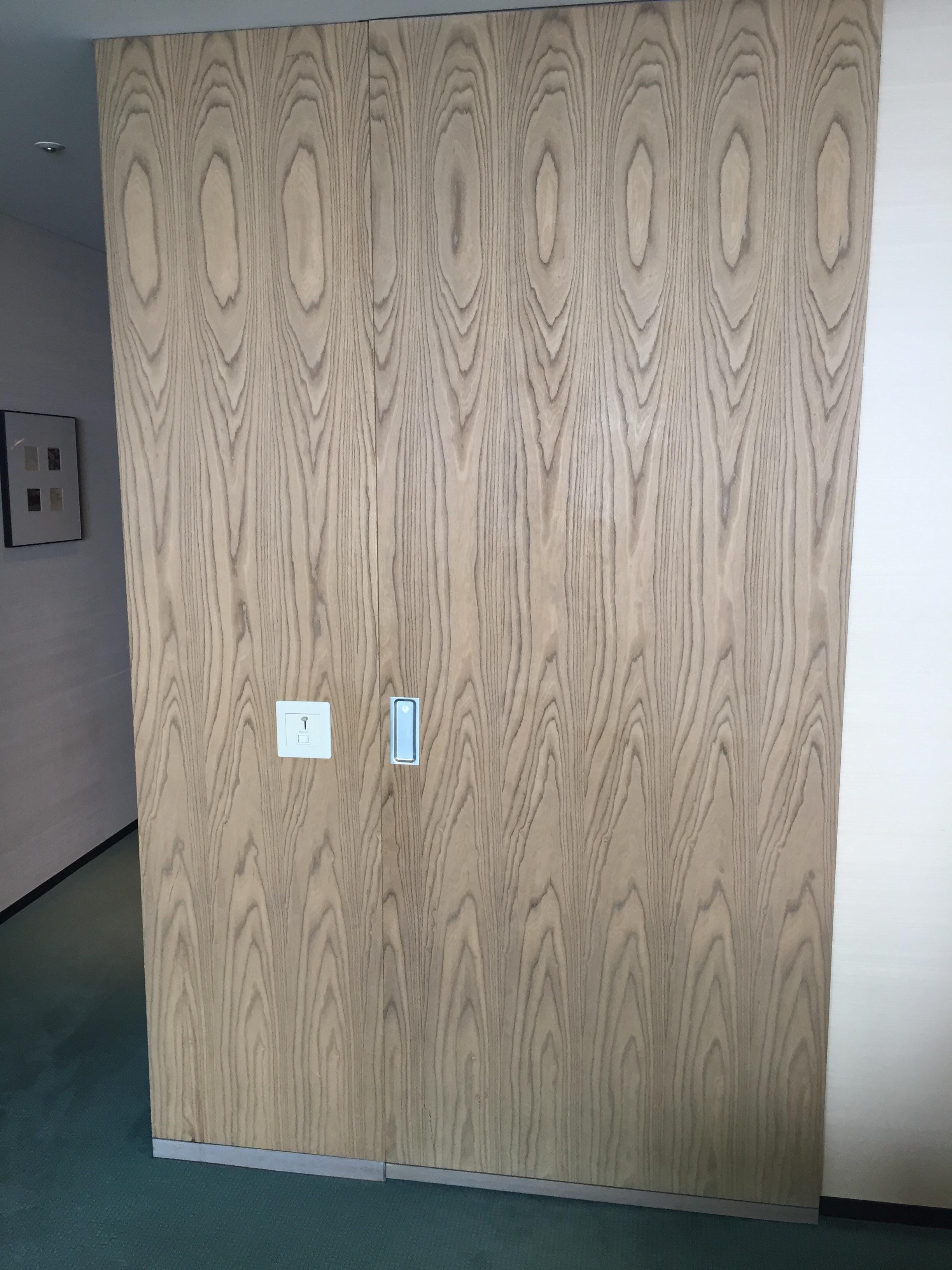sliding bathroom door