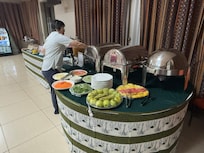 レストランでの朝食