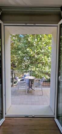Easy to enjoy the room with balcony.