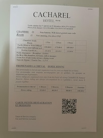 Le tarif stipulant 30€ supplémentaires aux clients d’expédia
