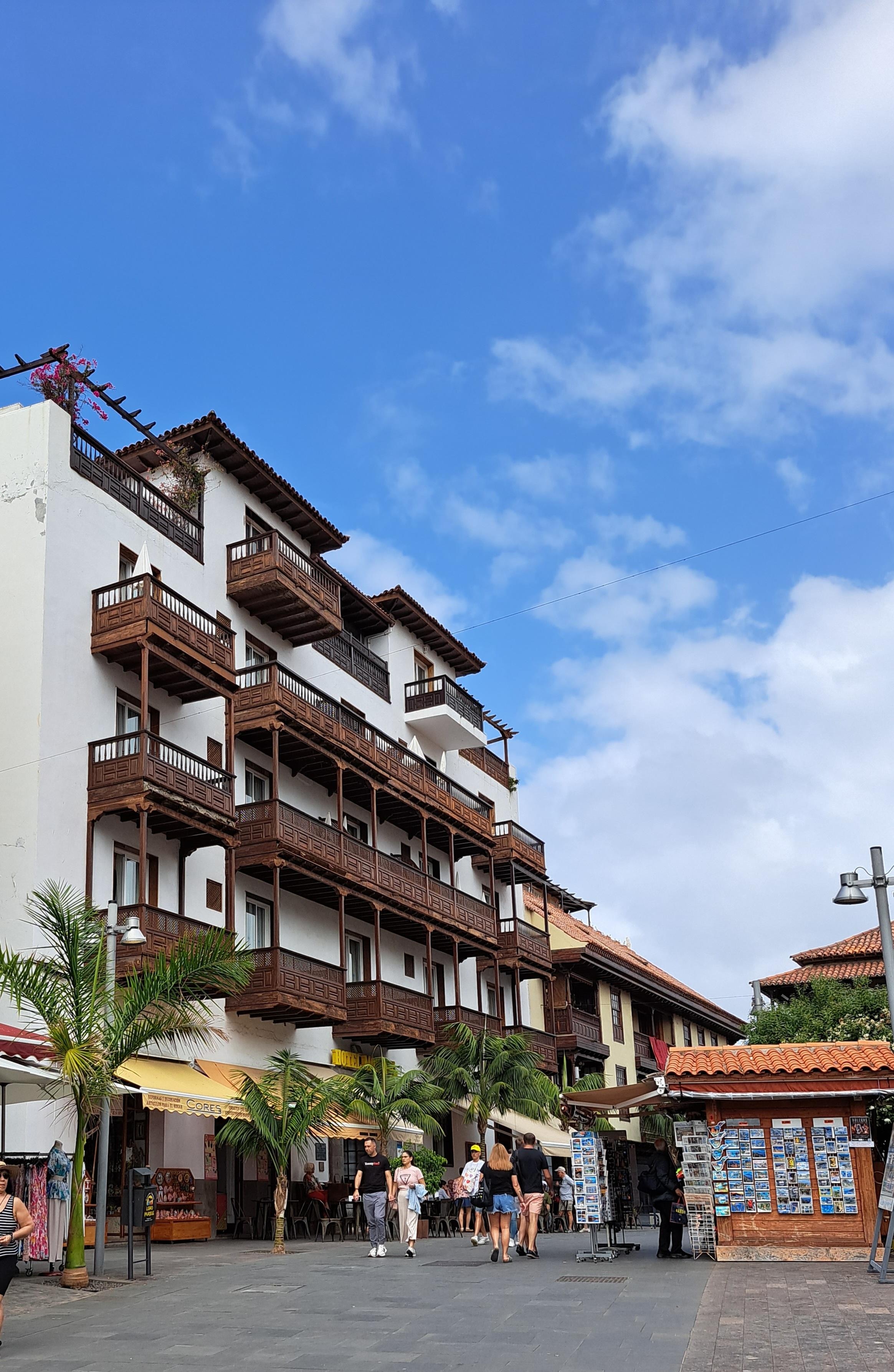 Hotellet sett fra gågaten. 