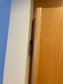 Schwarze Flecken an den Wänden