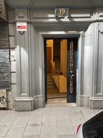 Entrada do prƩdio