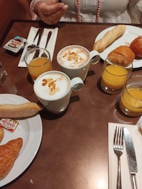 Des tasses décorées