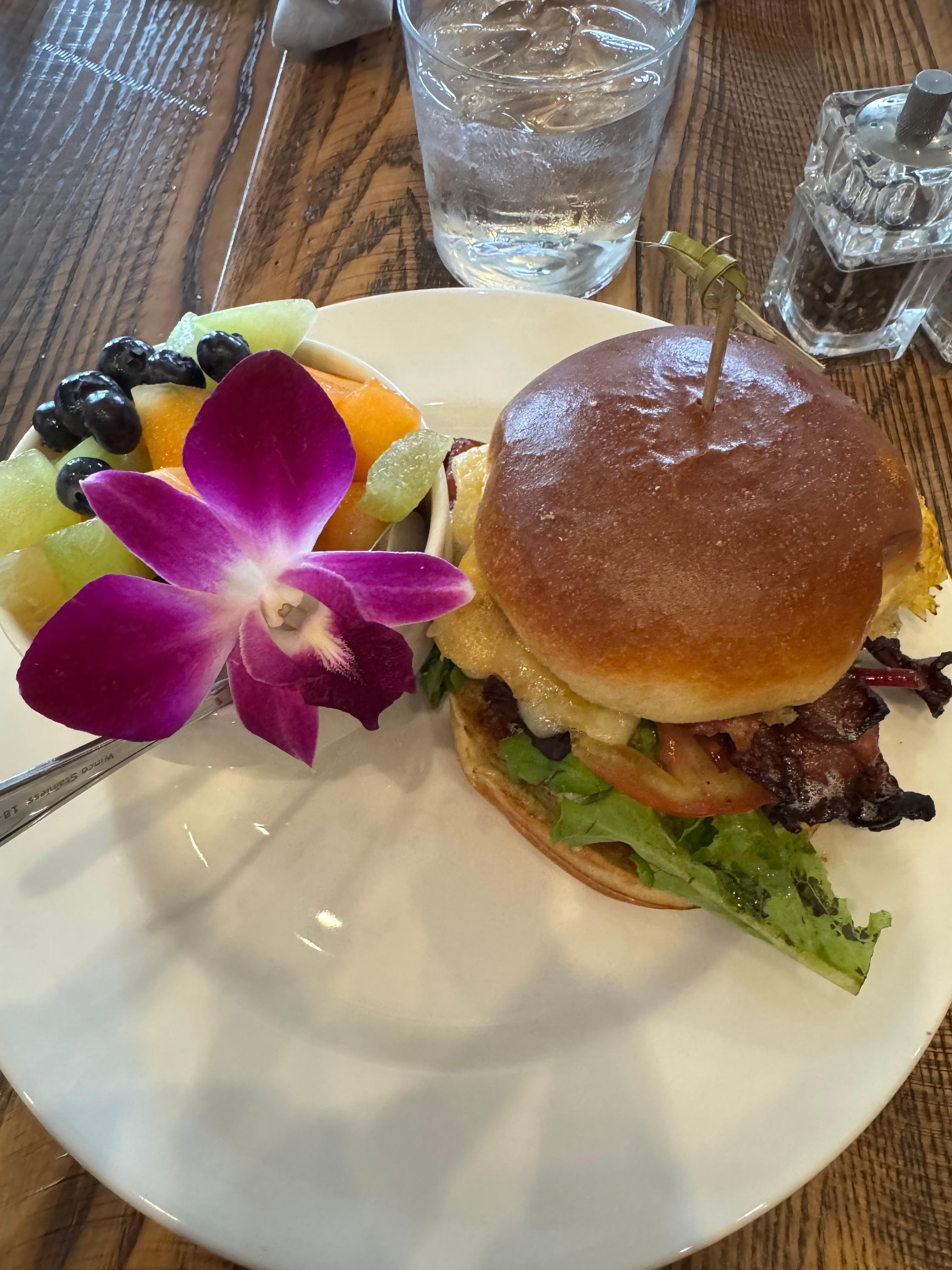  A la carte  breakfast was delicious. 