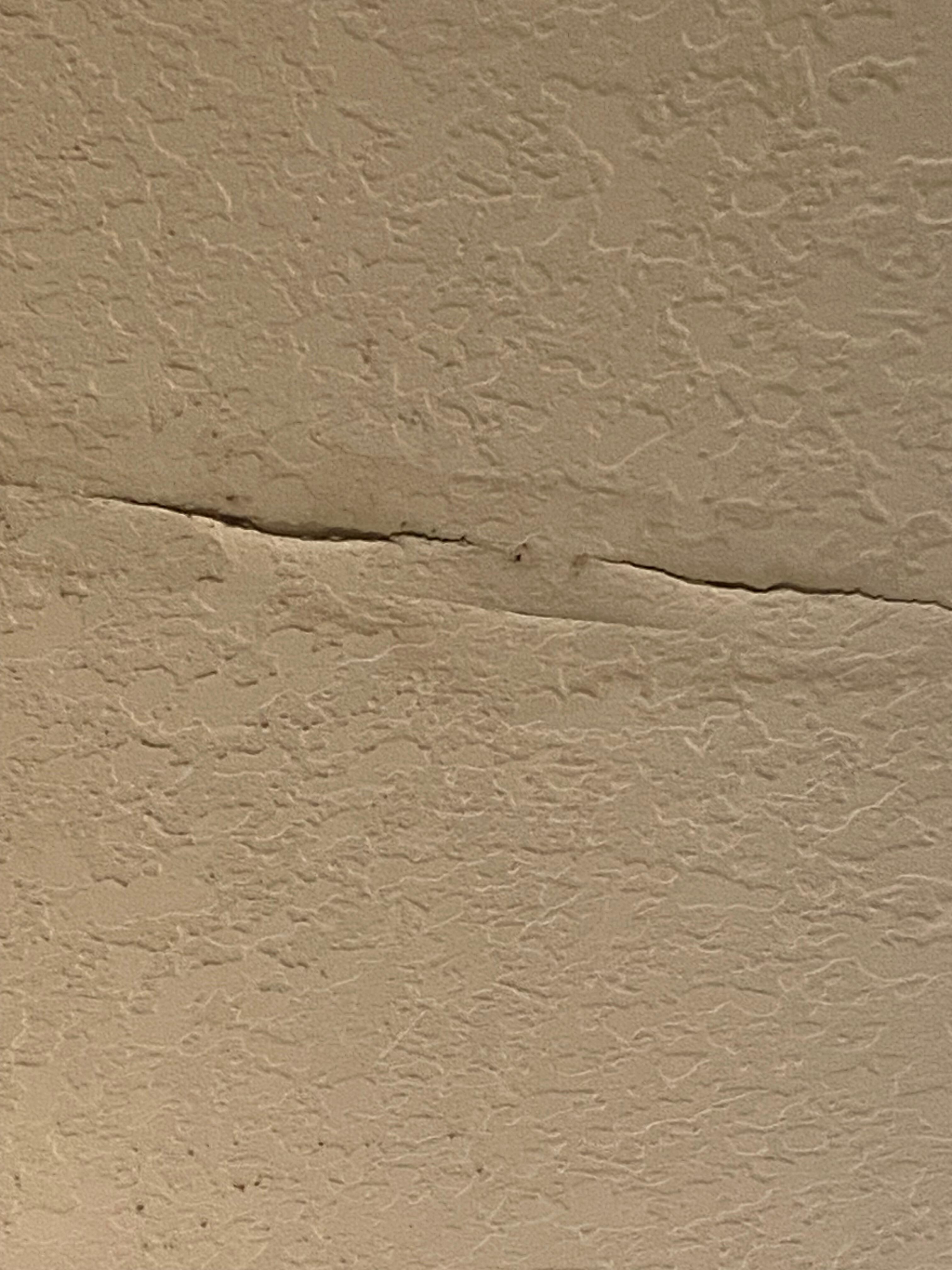 Picture of kitchen ceiling 