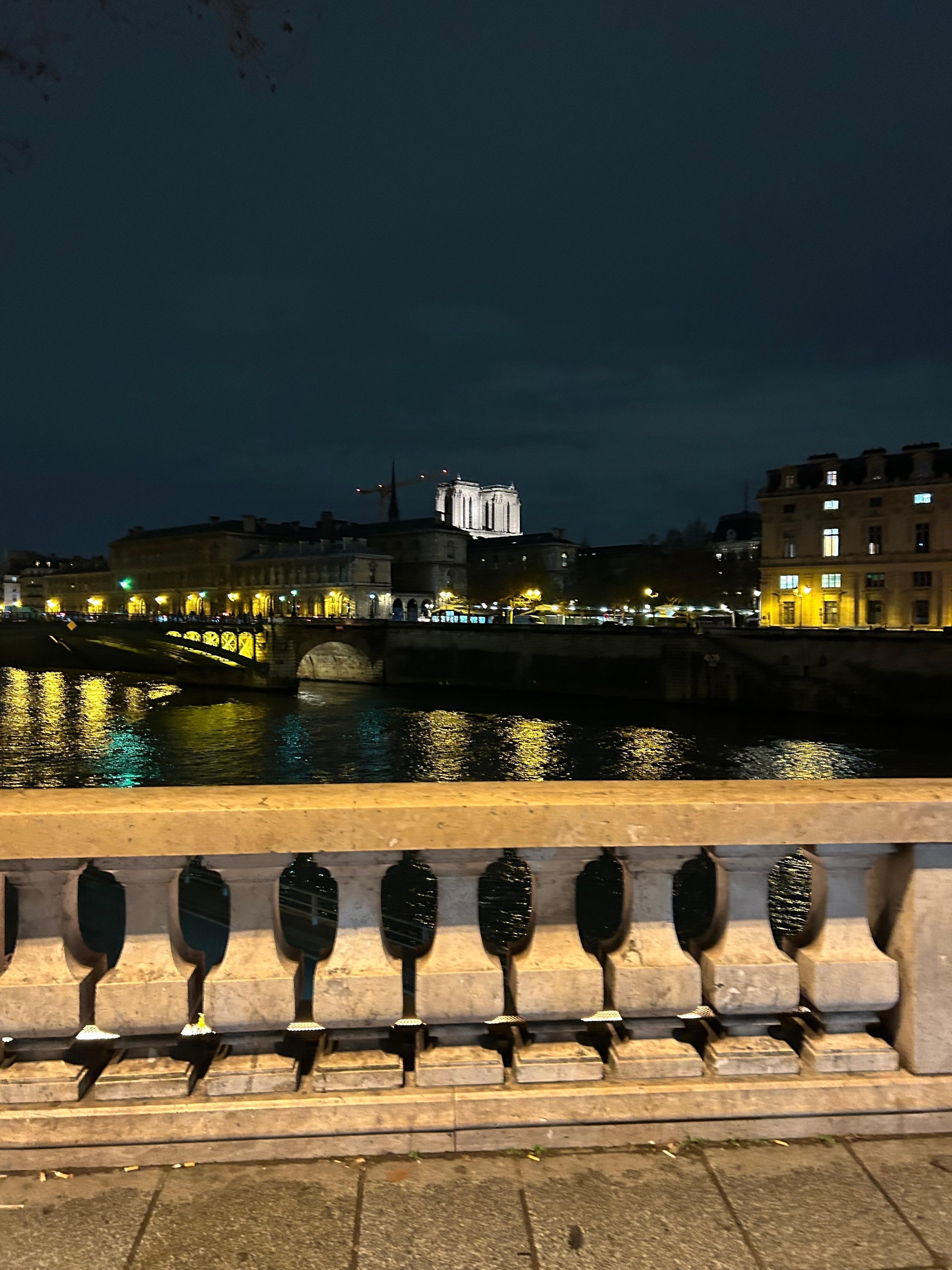 Extraordinary at night! Short walk from hotel!