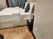 A deluxe room with city view 🤮