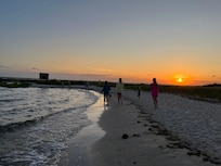 Bay beach was close, and beautiful and any time of the day. Nice shallow swimming area for littles made it very enjoyable!
