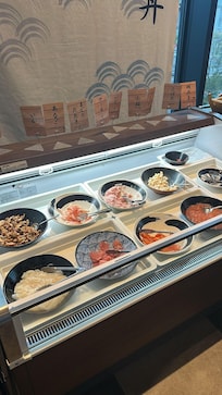 Breakfast has a chilled area to make fresh chirashi bowl! Lots of Ikura here!