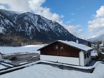 Blick vom Zimmer nach rechts