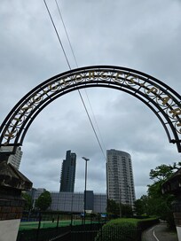 2 nearby gardens by walking and bus route