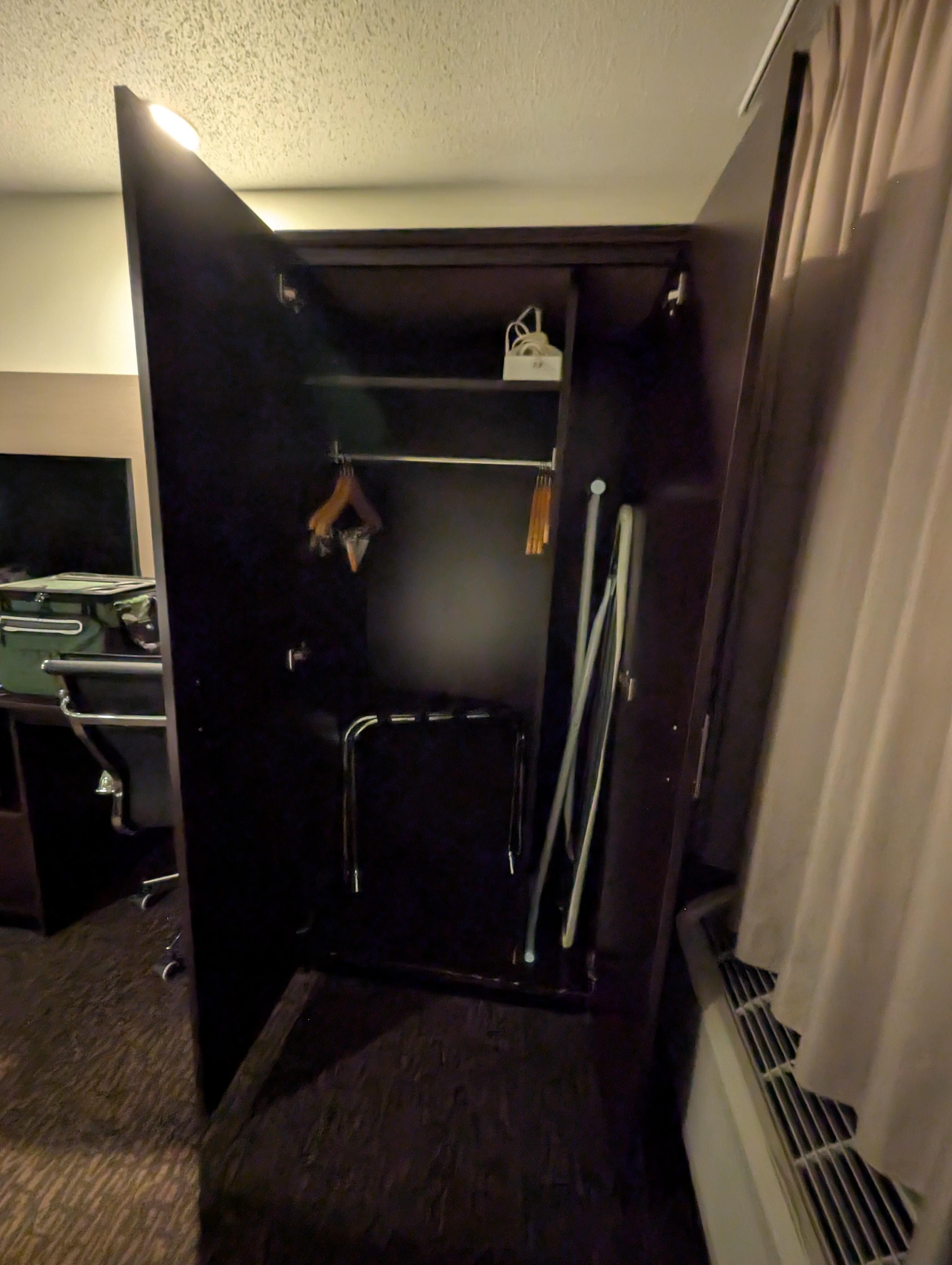 Armour - only place to put clothes