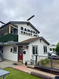Ramona Valley Inn lobby entrance & check-in