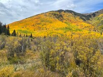 Million dollar highway between Ouray and Silverton