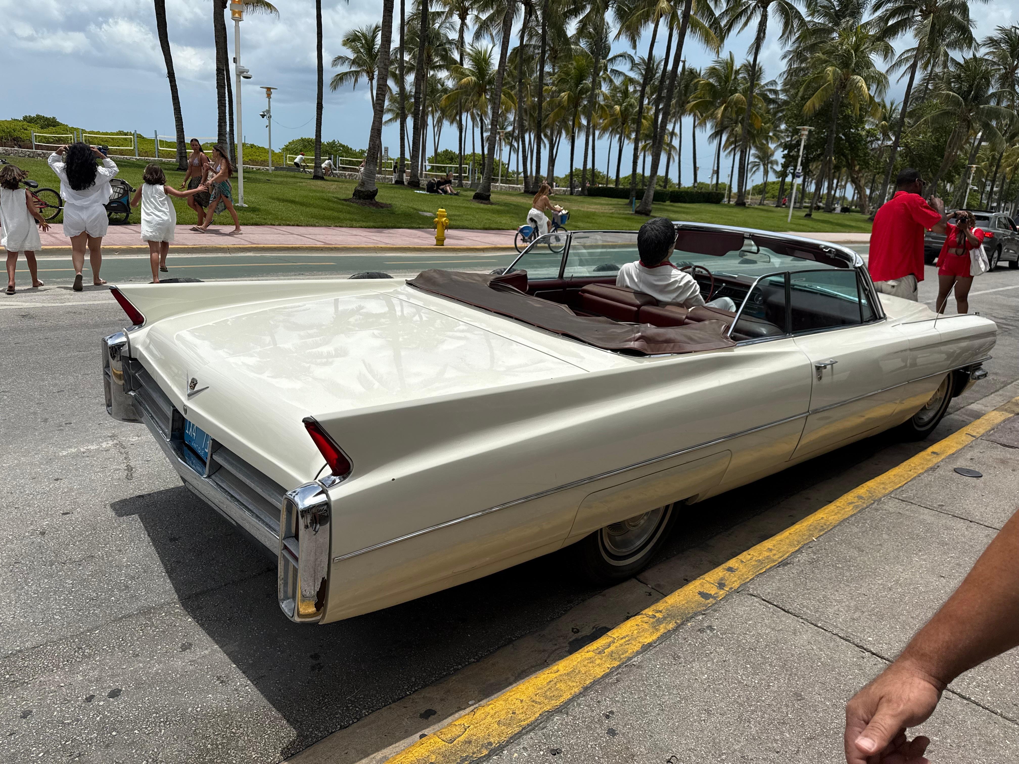 Scarface car