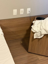 CAMISINHA USADA NO QUARTO