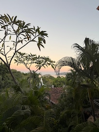 Superior Ofean balcony sunrise view