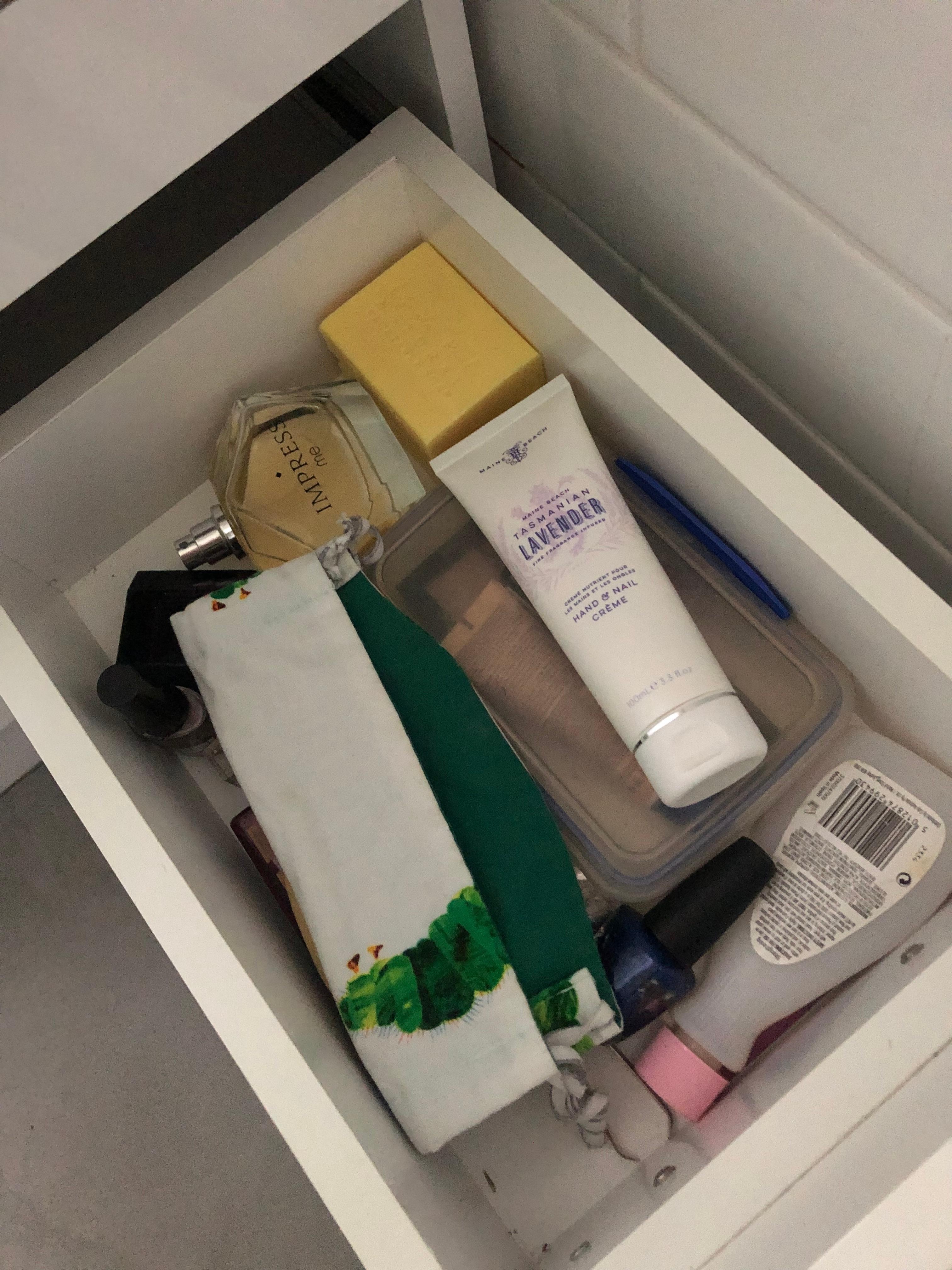 toilet draw full of owner's stuffs