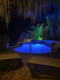 Night view of the jacuzzi