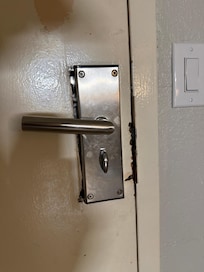 Broken door lock