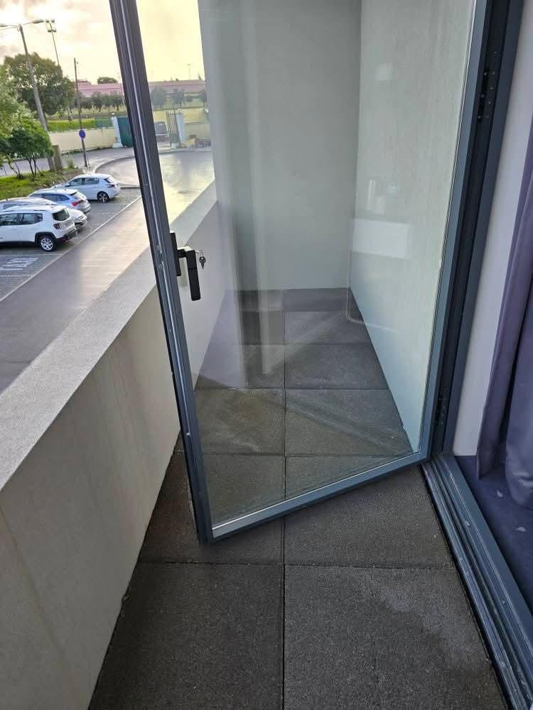 Door little hard to understand and lock