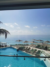 Good morning from Cancun! View from the lobby.