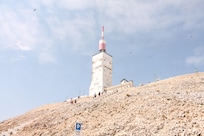 Der Mont Ventoux, 1910 Höhenmeter und ca 30 km entfernt