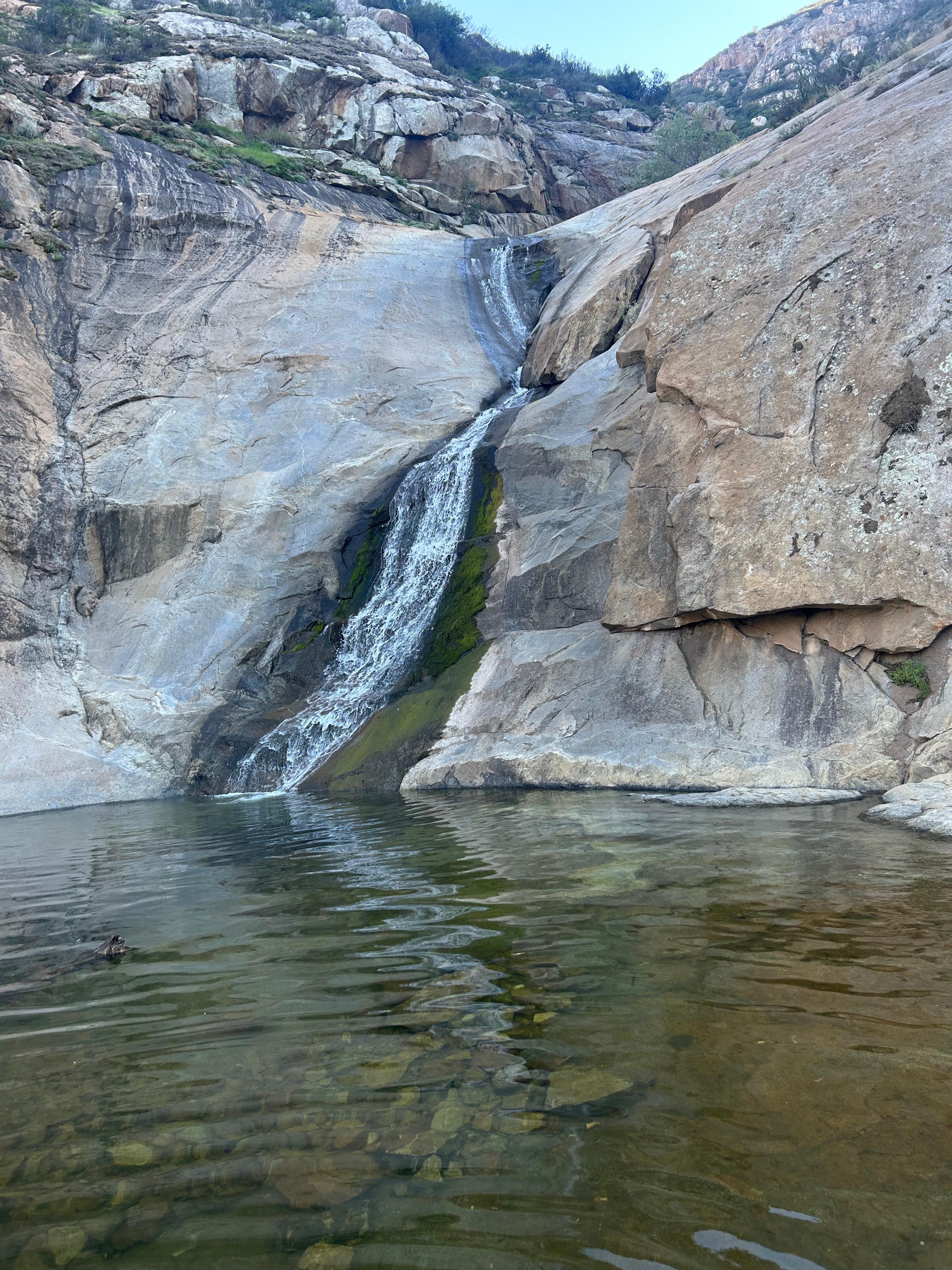 3 sisters waterfall view