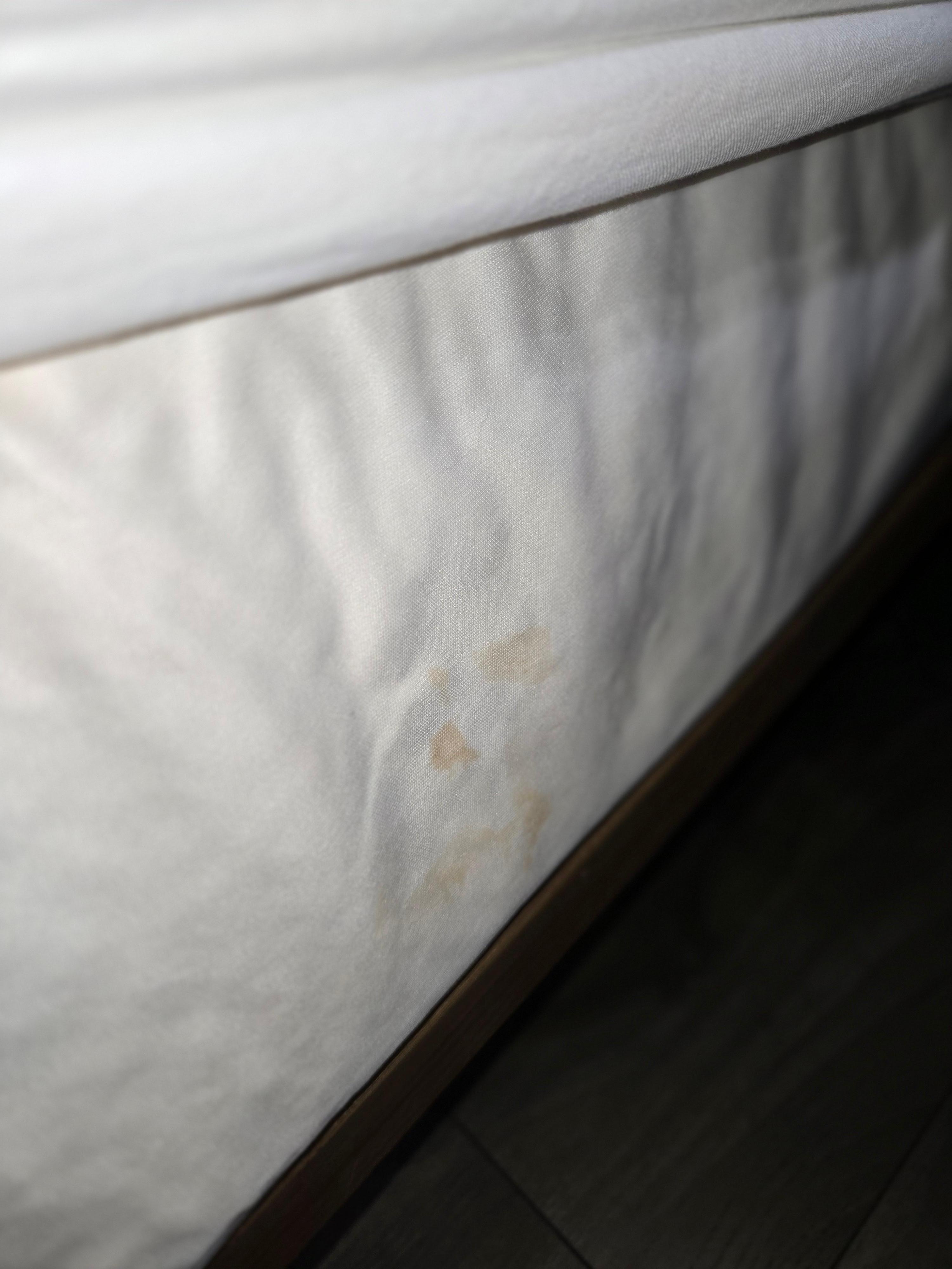 stained fitted sheet