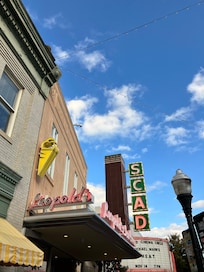 Close proximity to Leopolds’ yummy goodness 🙂