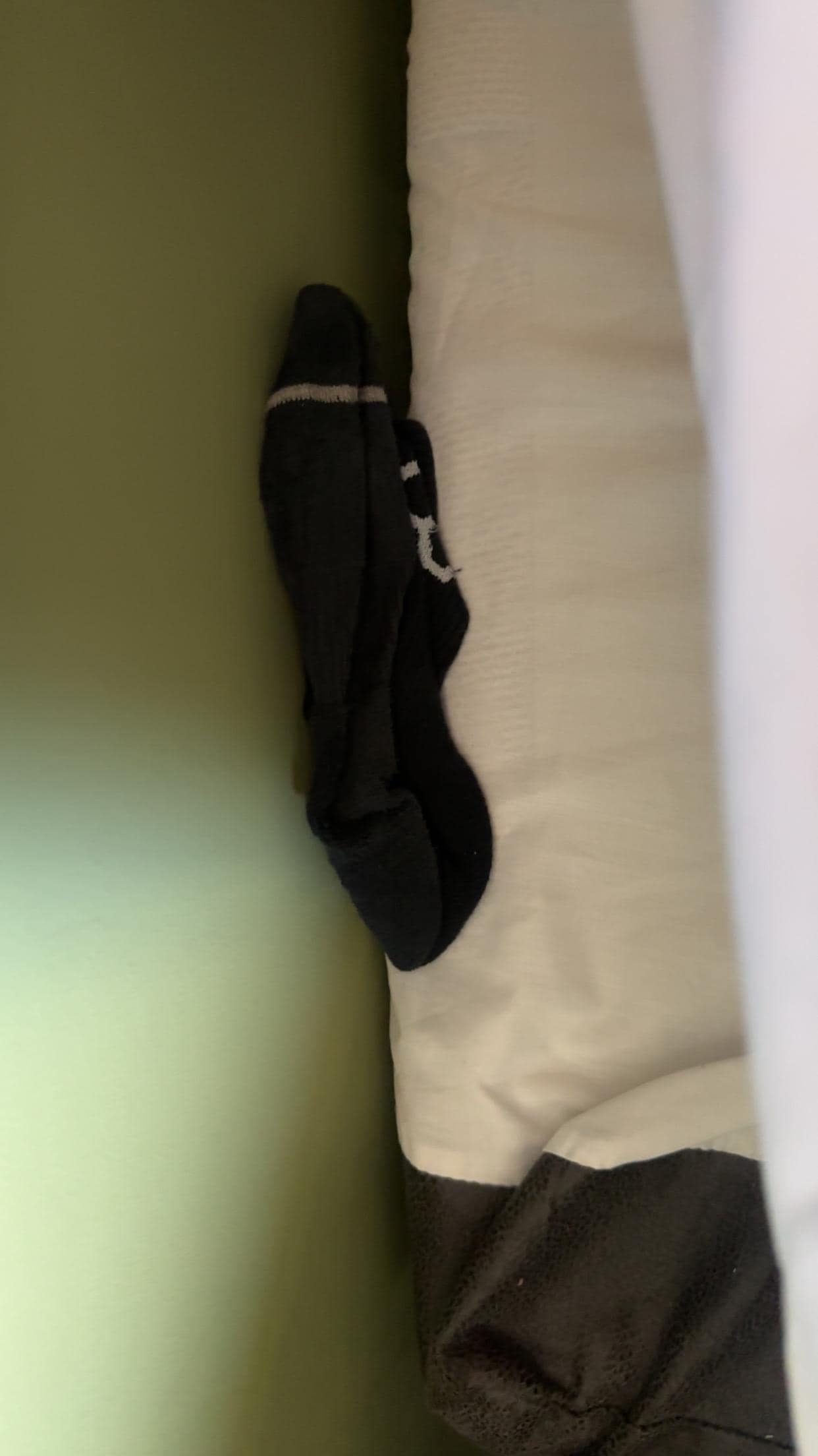 Sock behind the bec