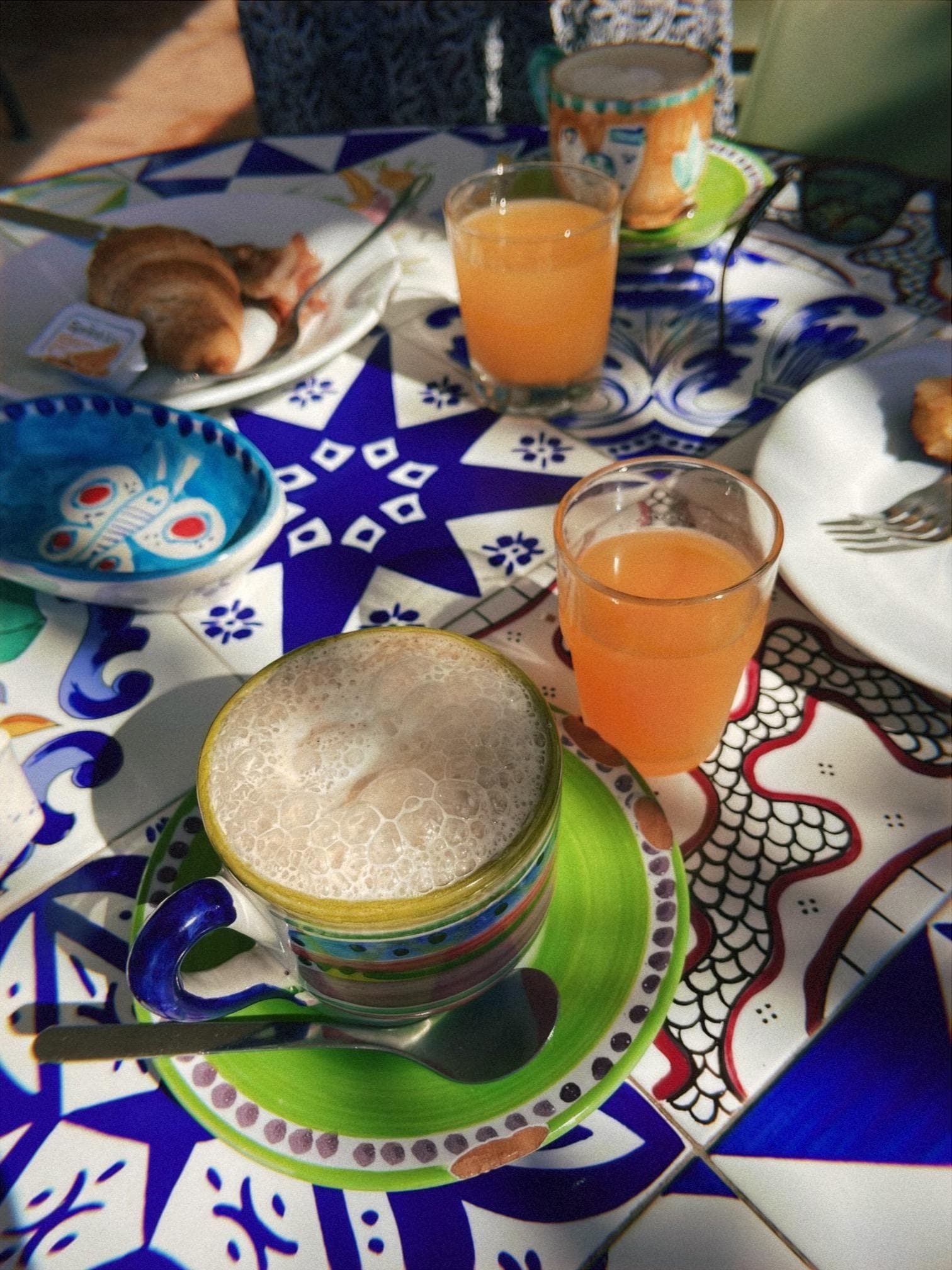 Breakfast, fresh juice, cappuccino 