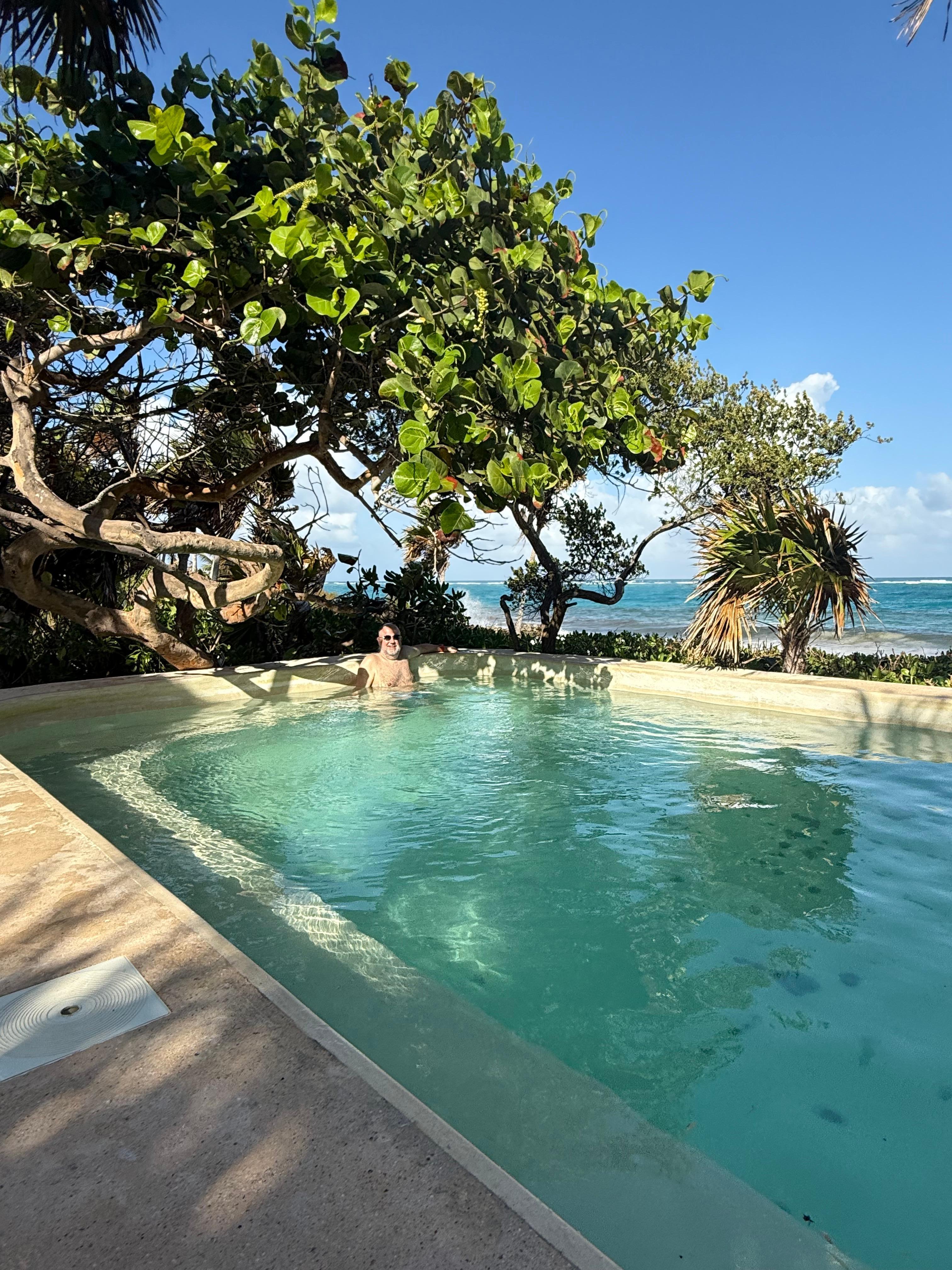 Dipping pool