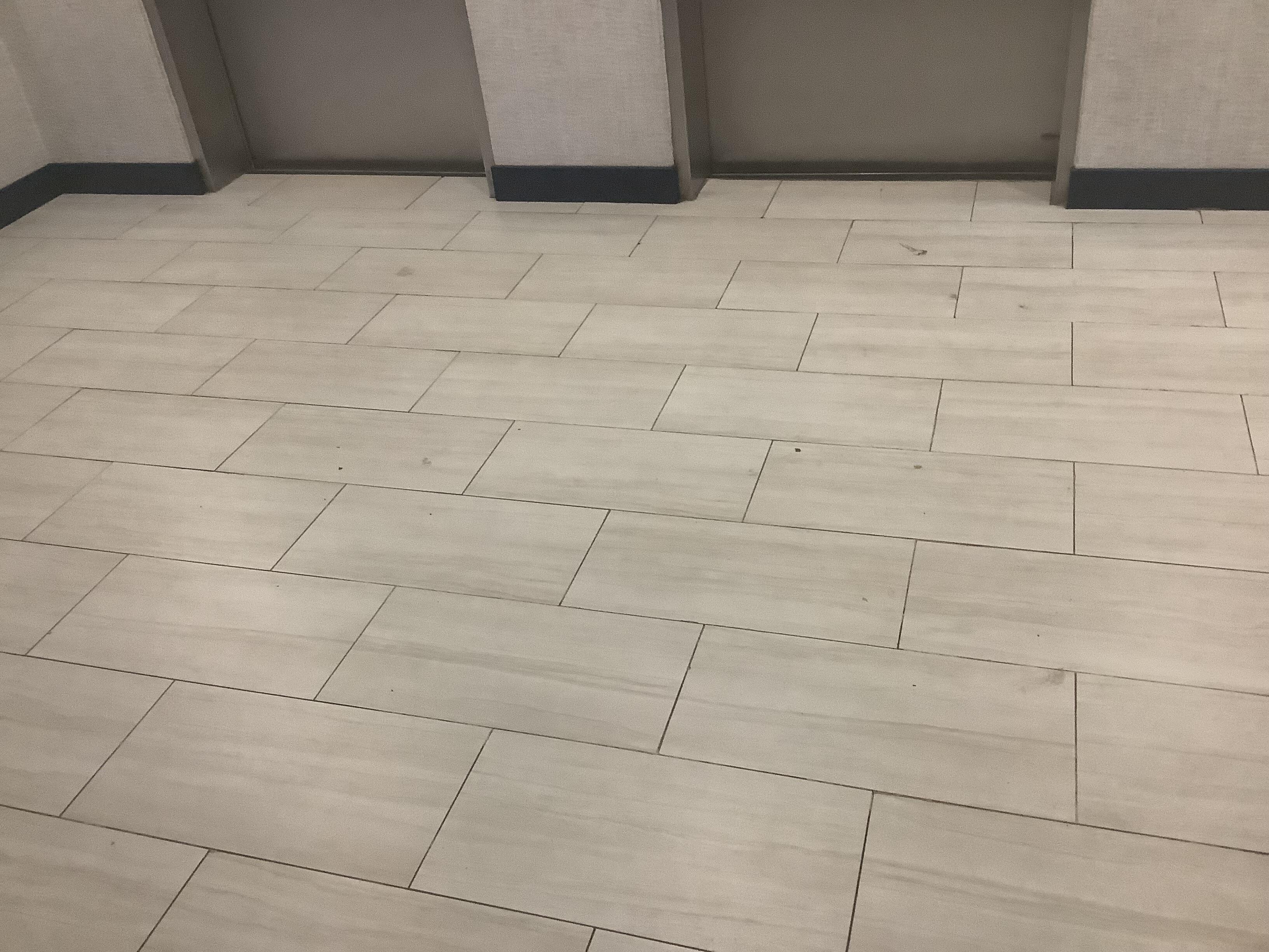 Hallway  floor 