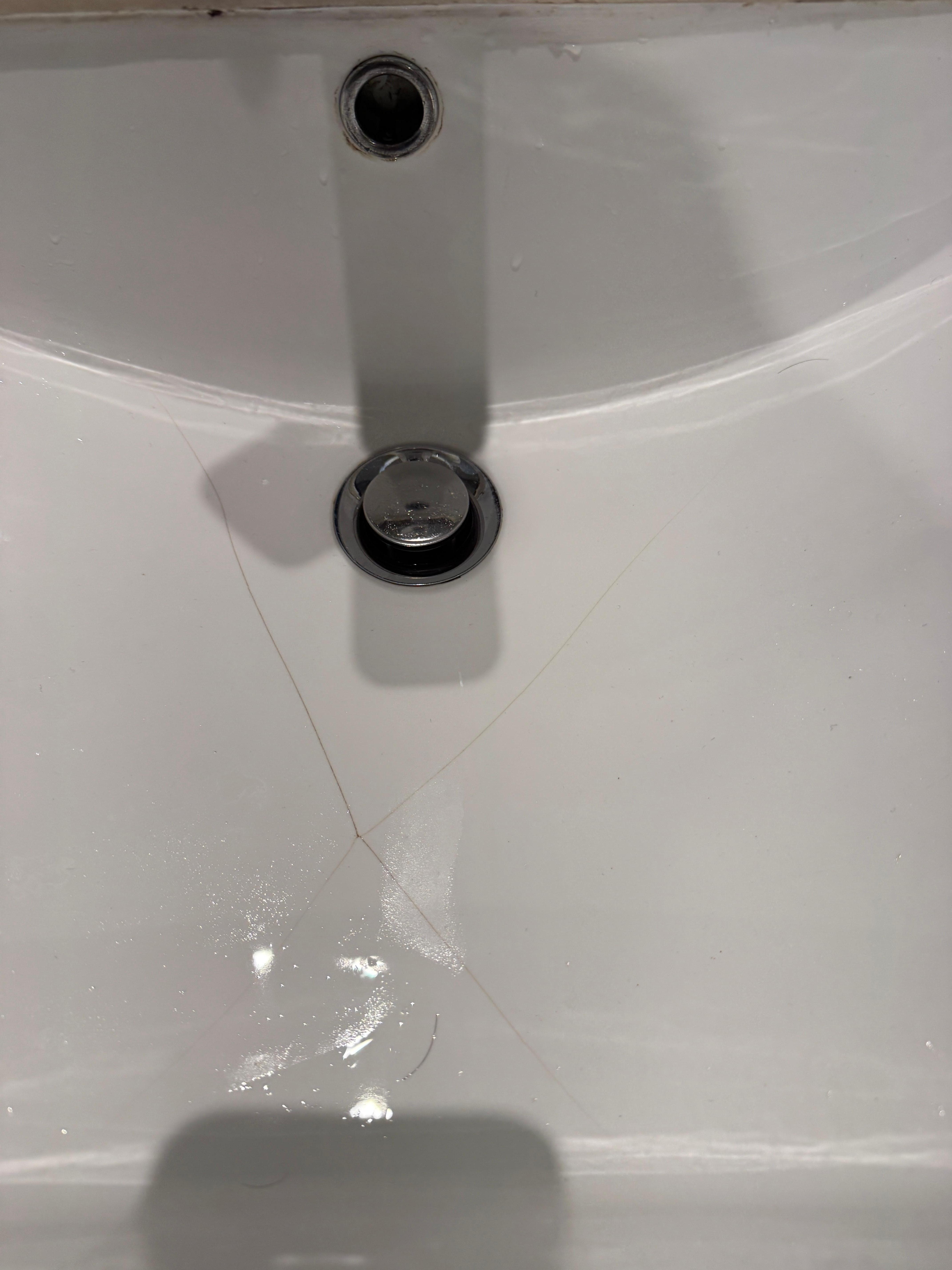 Cracked sink