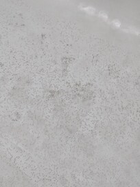 the bottom of the tub