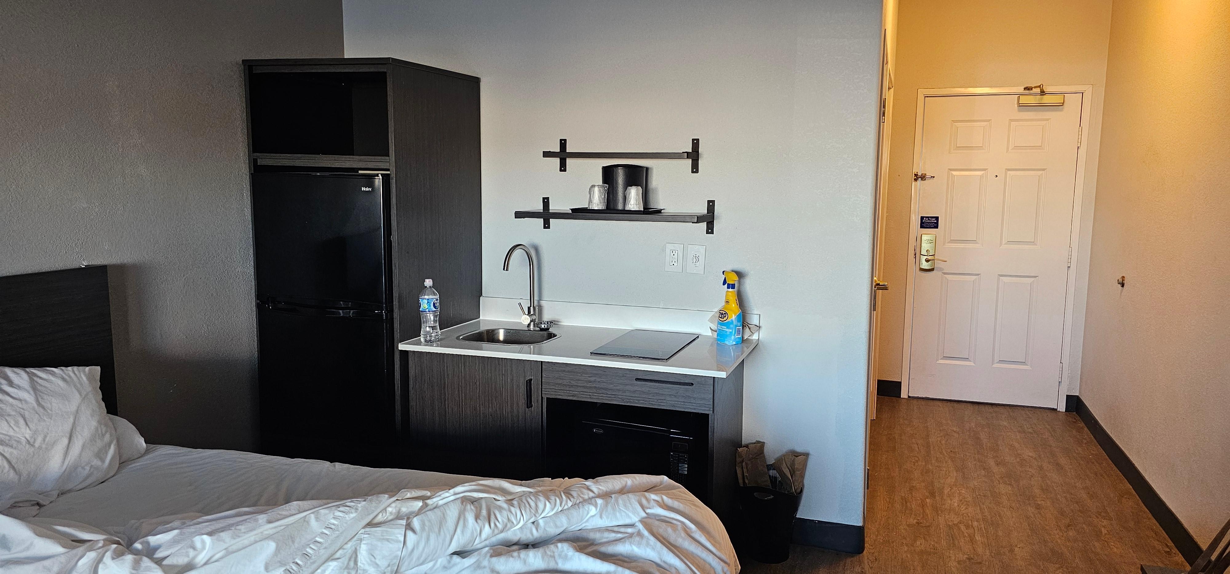 I guess you can cook from bedside?