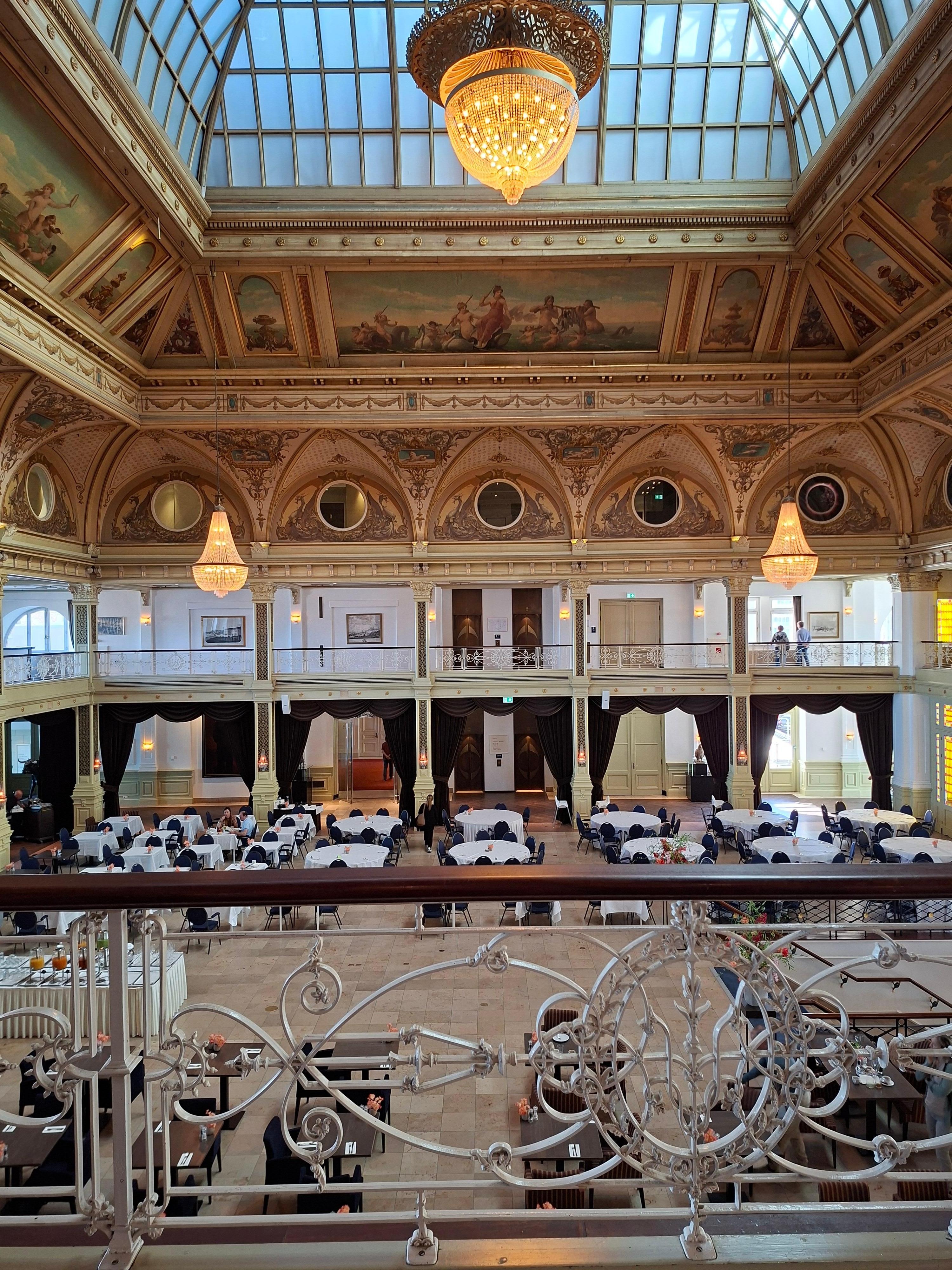 Wunderschöner Frühstückssaal